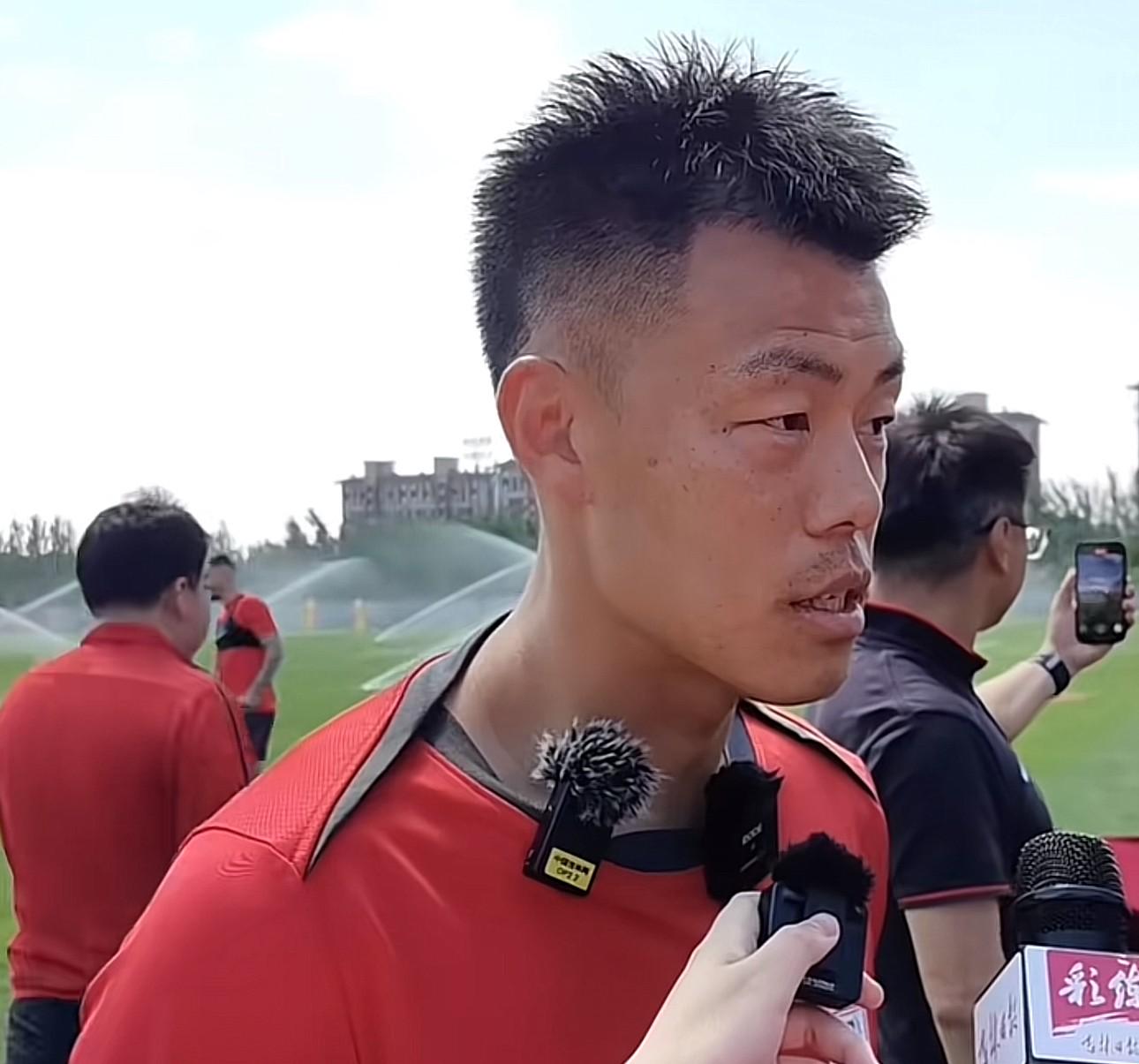 6t体育-英超球队德比：英超联赛中的经典德比战与重要赛事